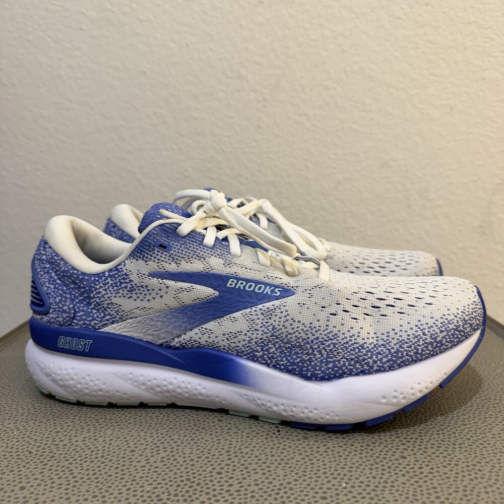 Brooks Ghost 16 Amparo Blue White Women’s Size 9.5B Running Shoes (1204071B152)